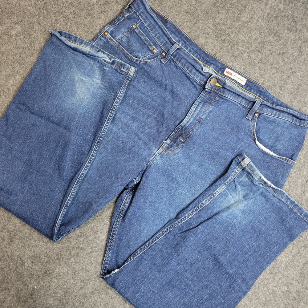 Wrangler Jeans Mens 42x30 Blue Denim Stretch Relaxed Fit Bootcut Leg Streetwear
